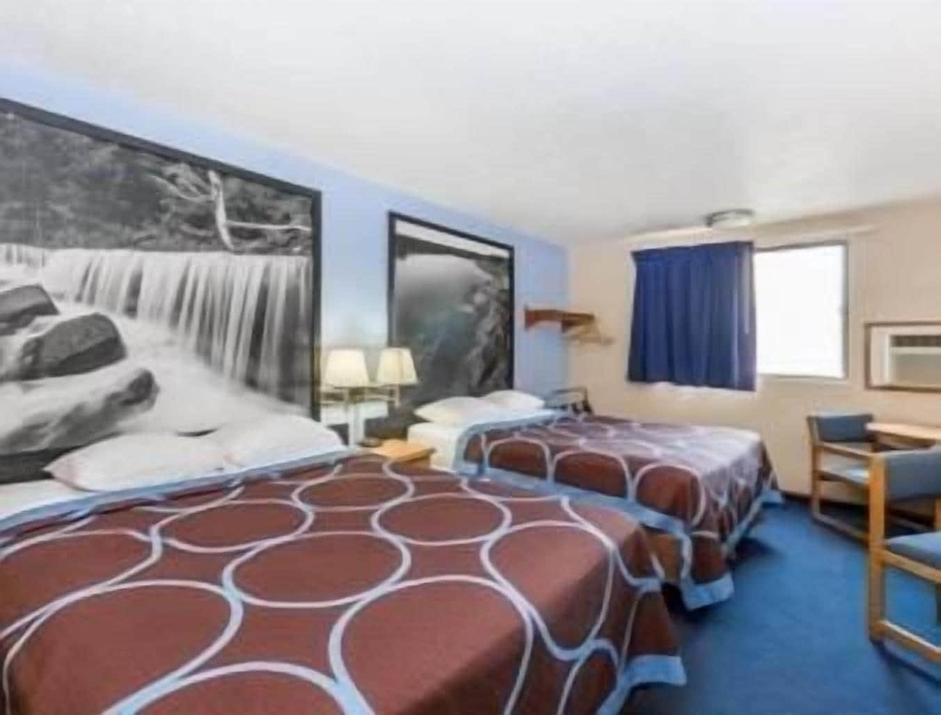 Super 8 By Wyndham Manhattan Ks Zewnętrze zdjęcie