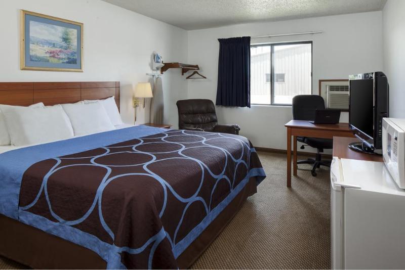 Super 8 By Wyndham Manhattan Ks Zewnętrze zdjęcie