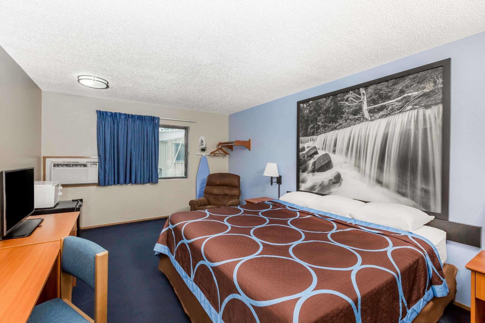 Super 8 By Wyndham Manhattan Ks Zewnętrze zdjęcie